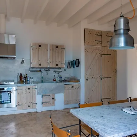 Ester - Heated Pool & Jacuzzi, Tennis Court, Sauna Villa