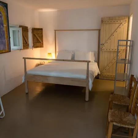 Ester - Heated Pool & Jacuzzi, Tennis Court, Sauna * Panormos (Mykonos)